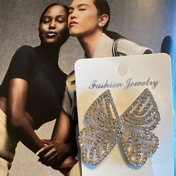 Rhinestone Butterfly Wing Statement Stud Earrings - Picture 8 of 15